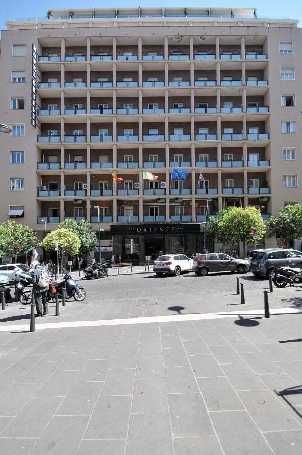 Grand Hotel Oriente Napoli Esterno foto